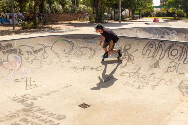 Craig hitting the skatepark with his Fish Curfboard
